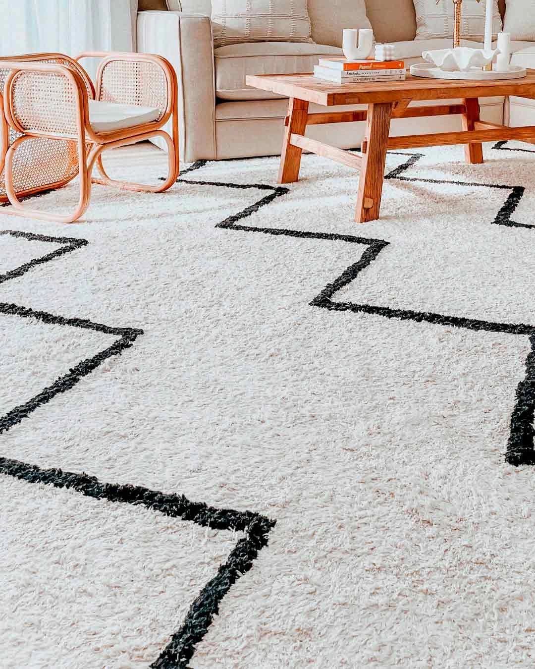 Hayley Black and Ivory Tribal Washable Berber Rug *NO RETURNS UNLESS FAULTY