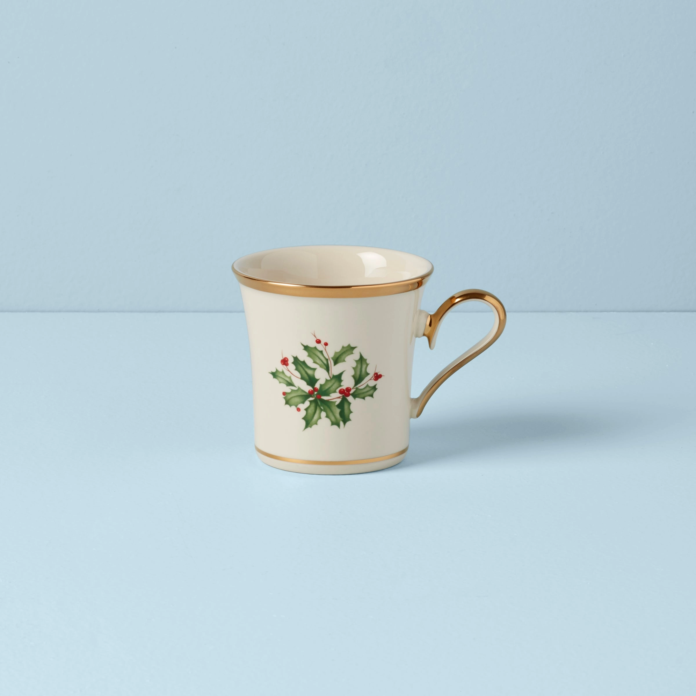 Holiday Mugmodern kitchen decor ,kitchen dinner set ,dinnerware 