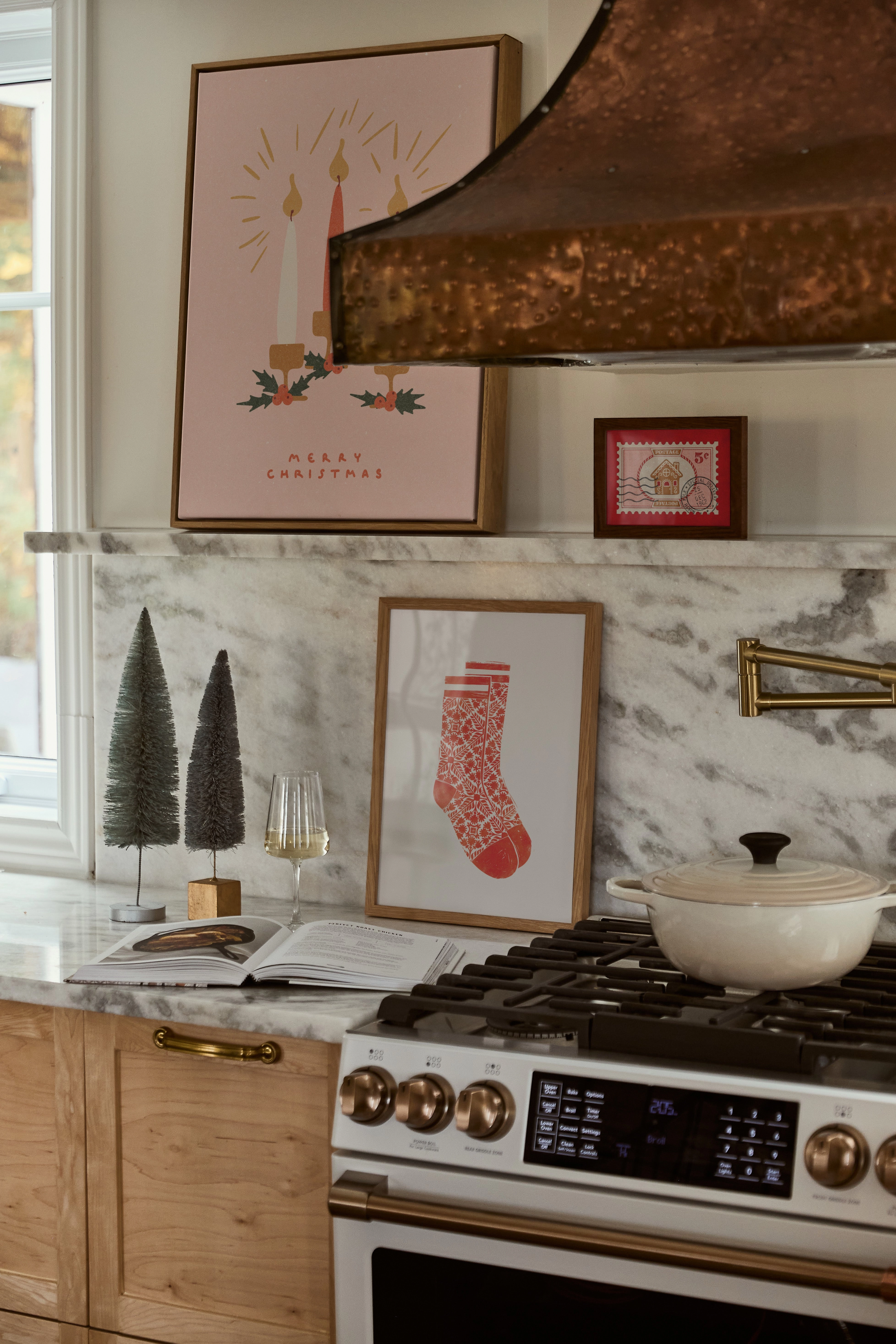 Holiday Warmth, Canvas