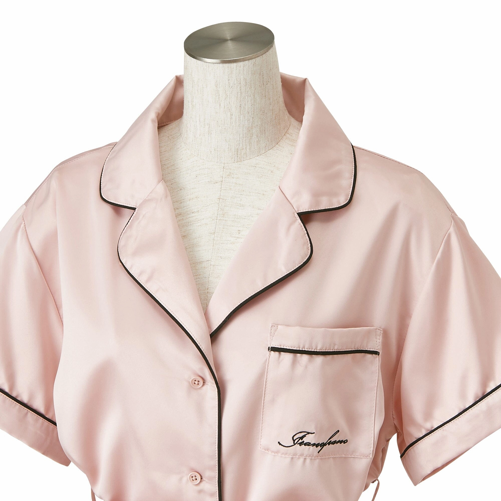 Hyaluronan Logo Embroidery Short Sleeve Short Pants Pajamas Pink