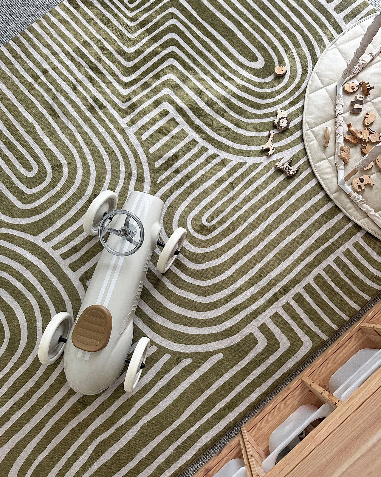 Iloa Green Abstract Rollie Pollie Playmat