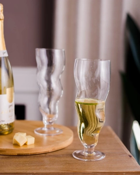 Irregular Shaped Wine Glass- Set Of 6modern kitchen decor ,kitchen dinner set ,dinnerware 