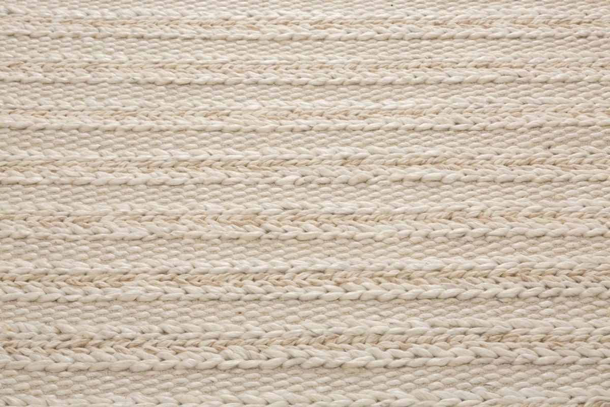 Isabella Marbled Ivory and Beige Braided Rug