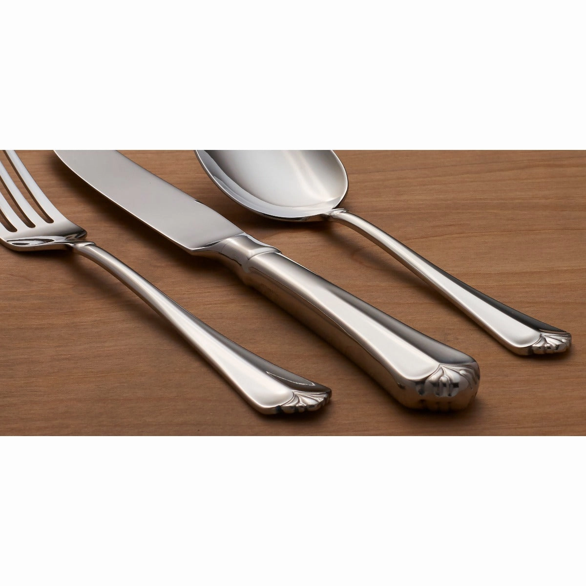 Juilliard 6 Piece Hostess Set