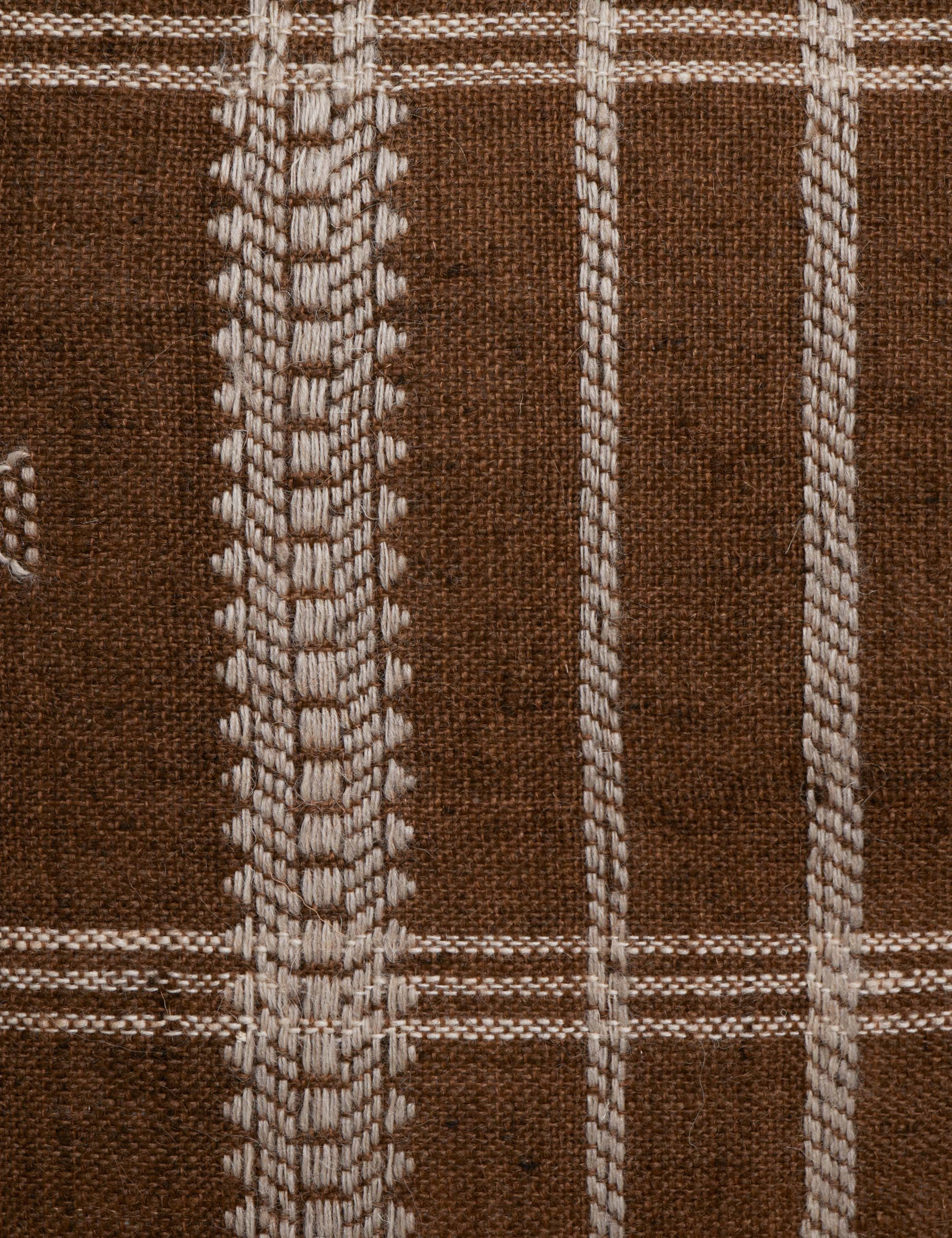 Kavia Pillow