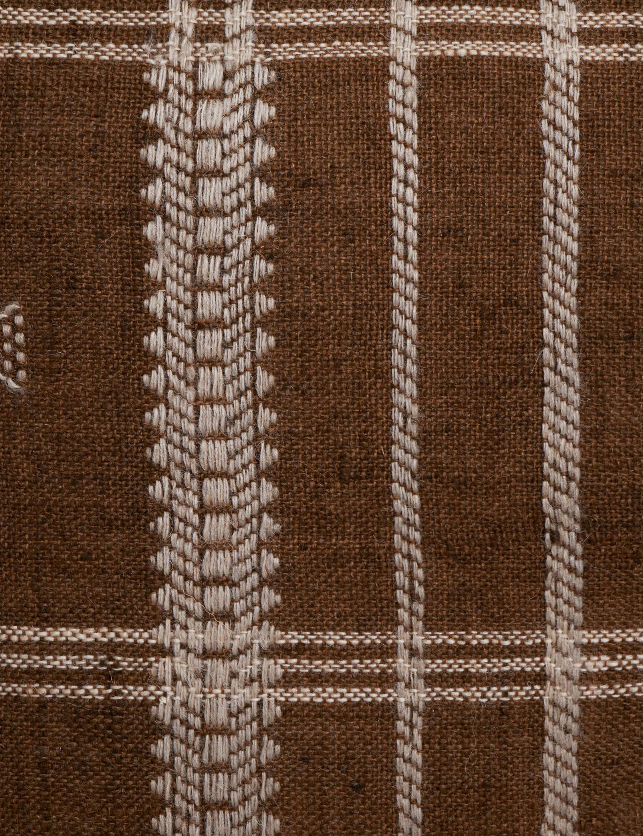 Kavia Pillow