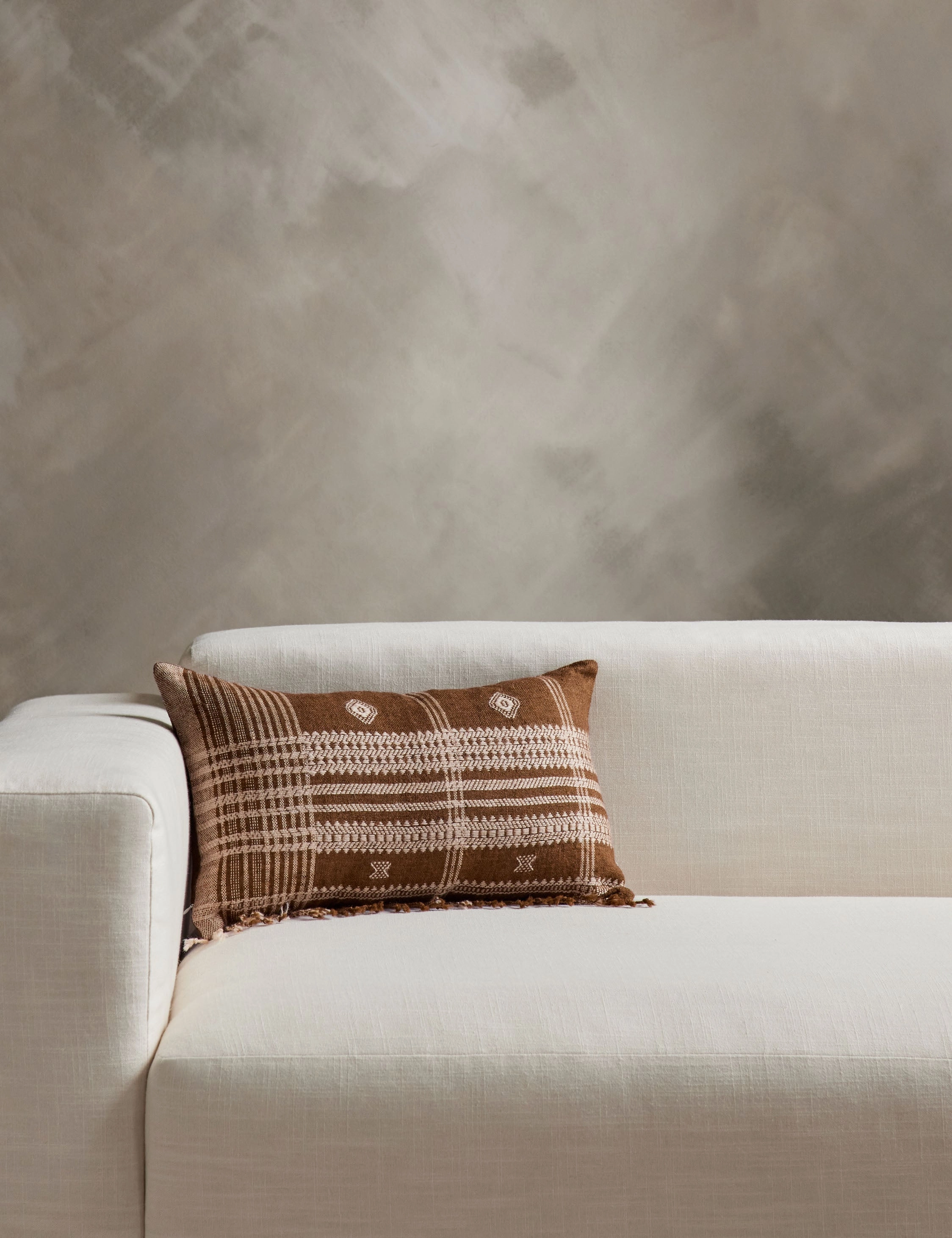 Kavia Pillow