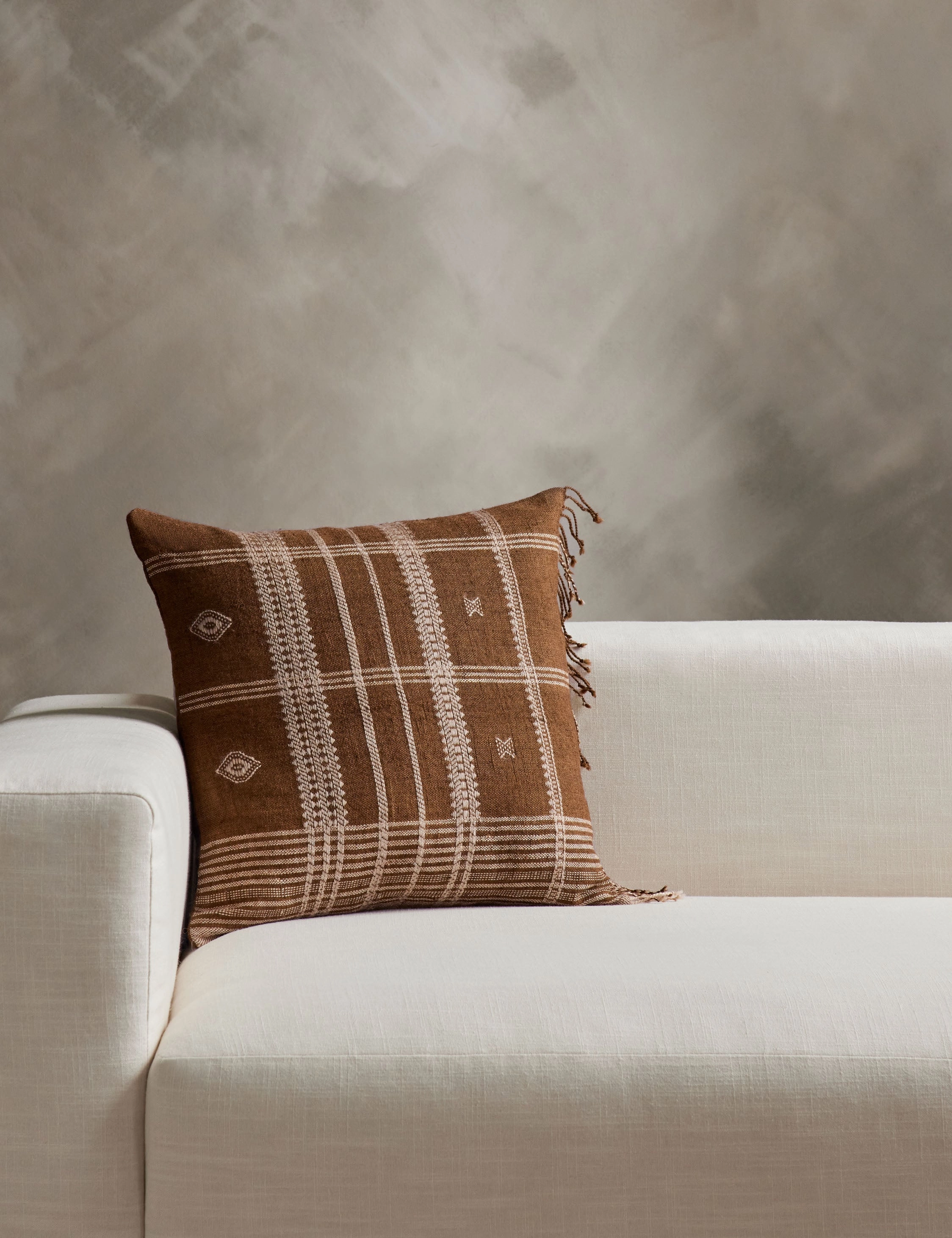 Kavia Pillow
