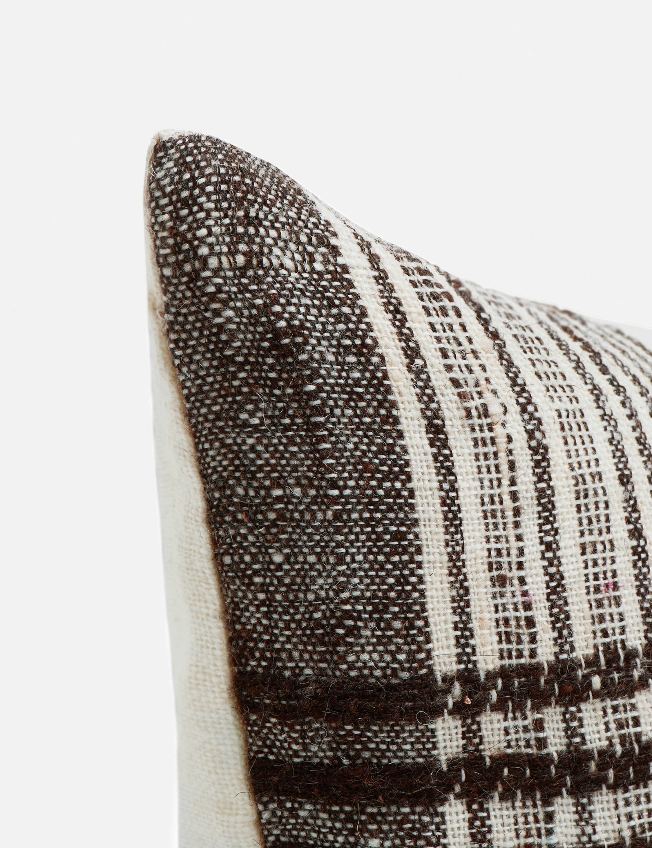 Kavia Pillow