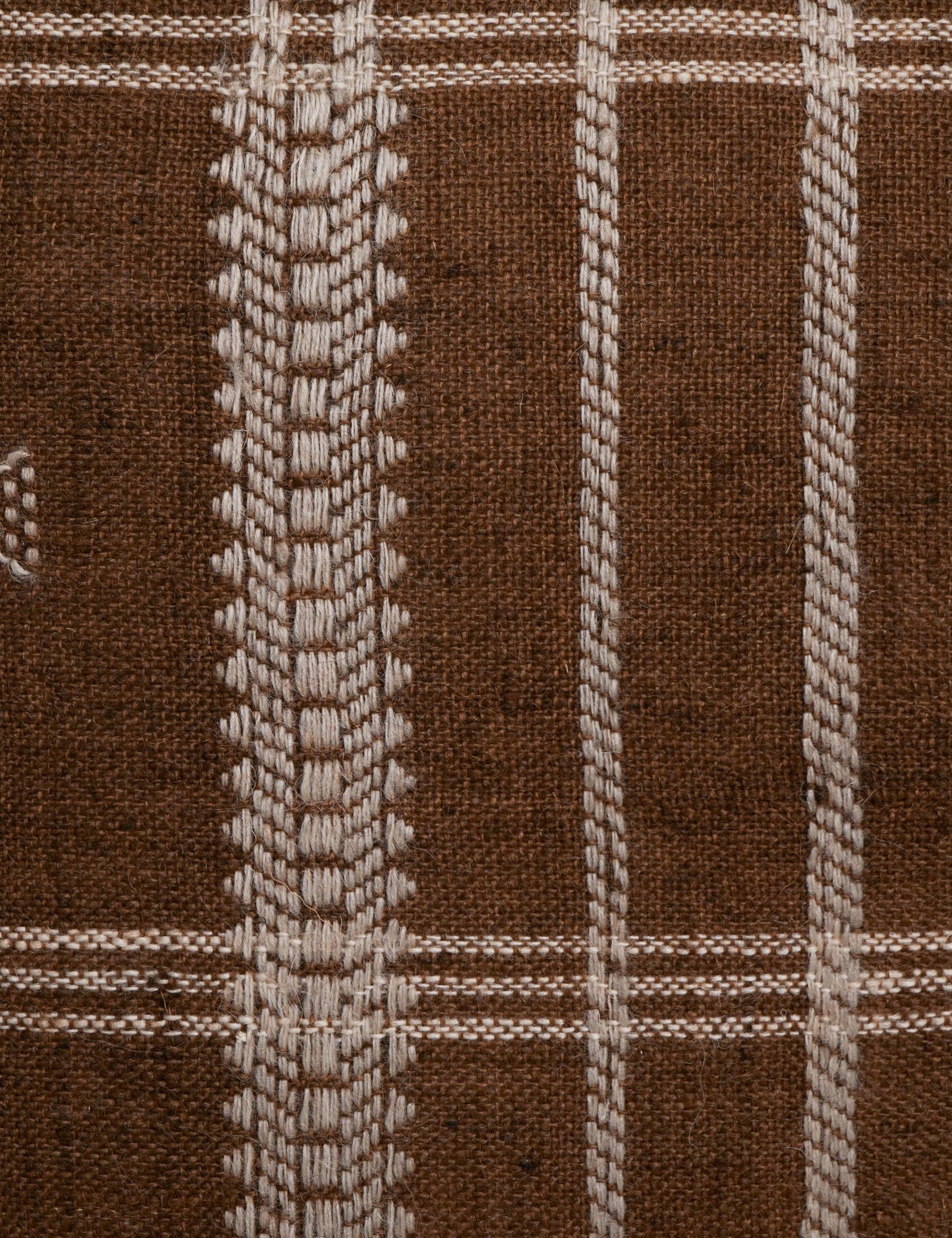 Kavia Pillow