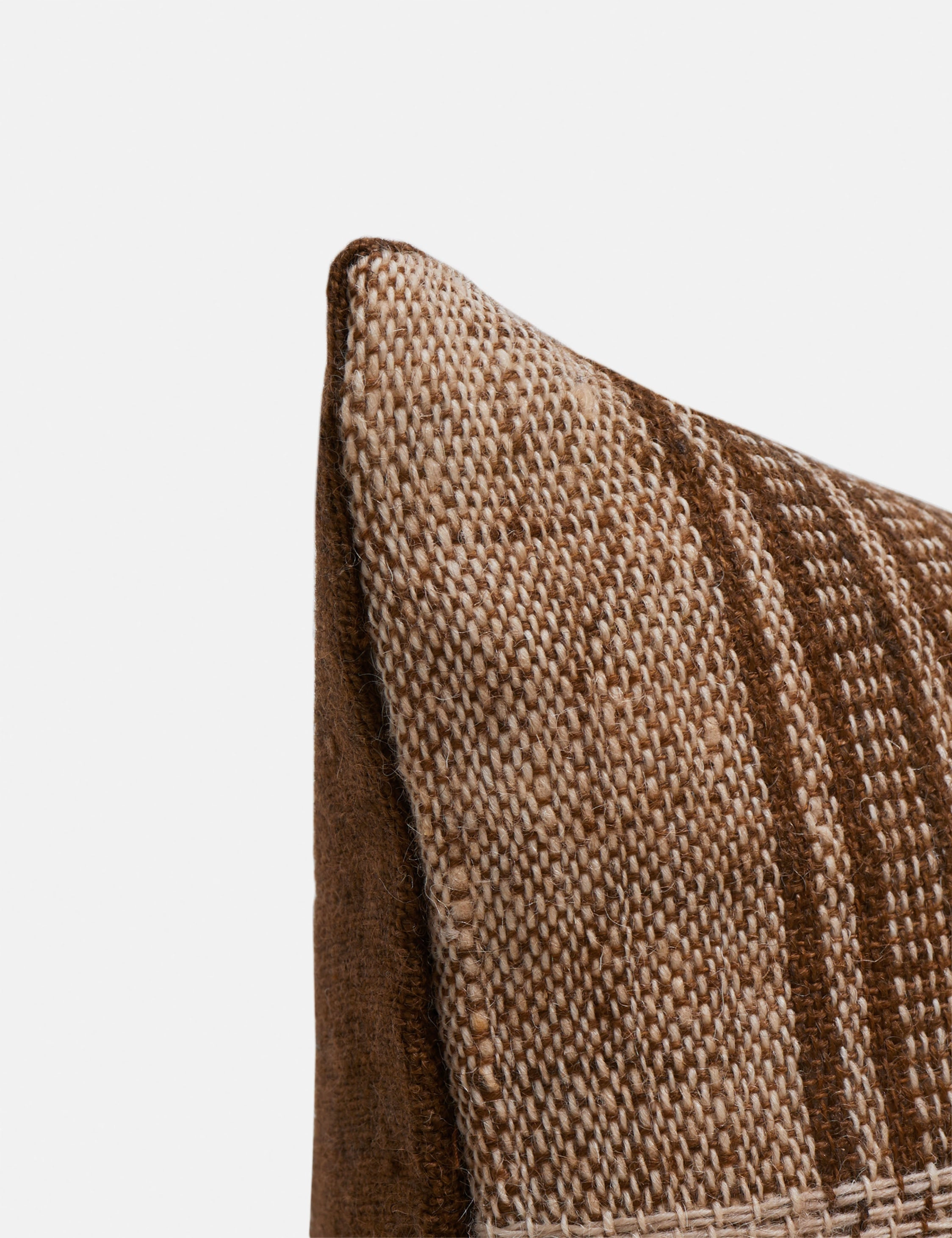 Kavia Pillow