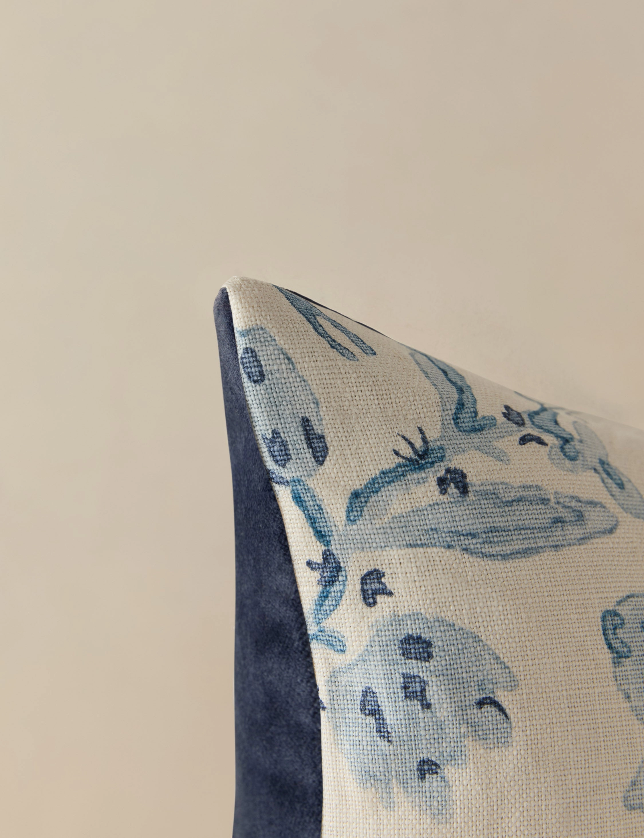 Kelmescott Linen Pillow by Scalamandre