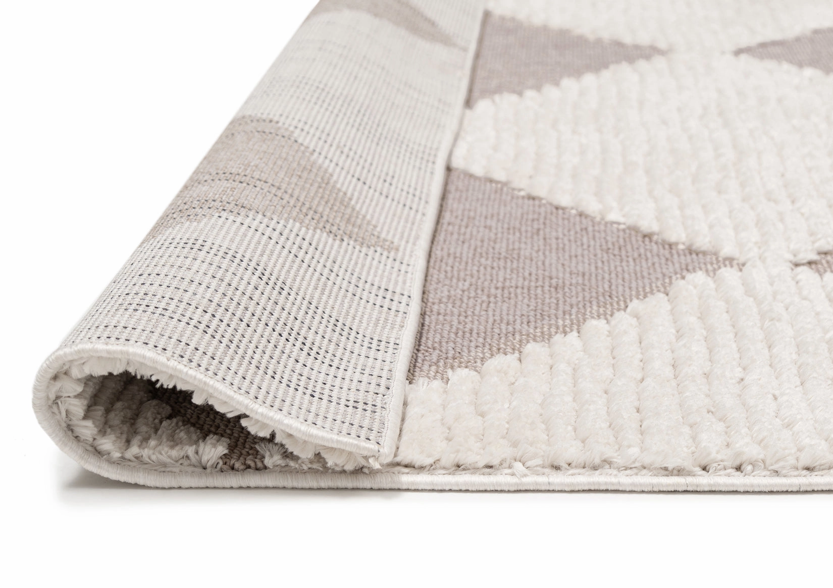 Kelsey Ivory and Beige Checkered Rug *NO RETURNS UNLESS FAULTY