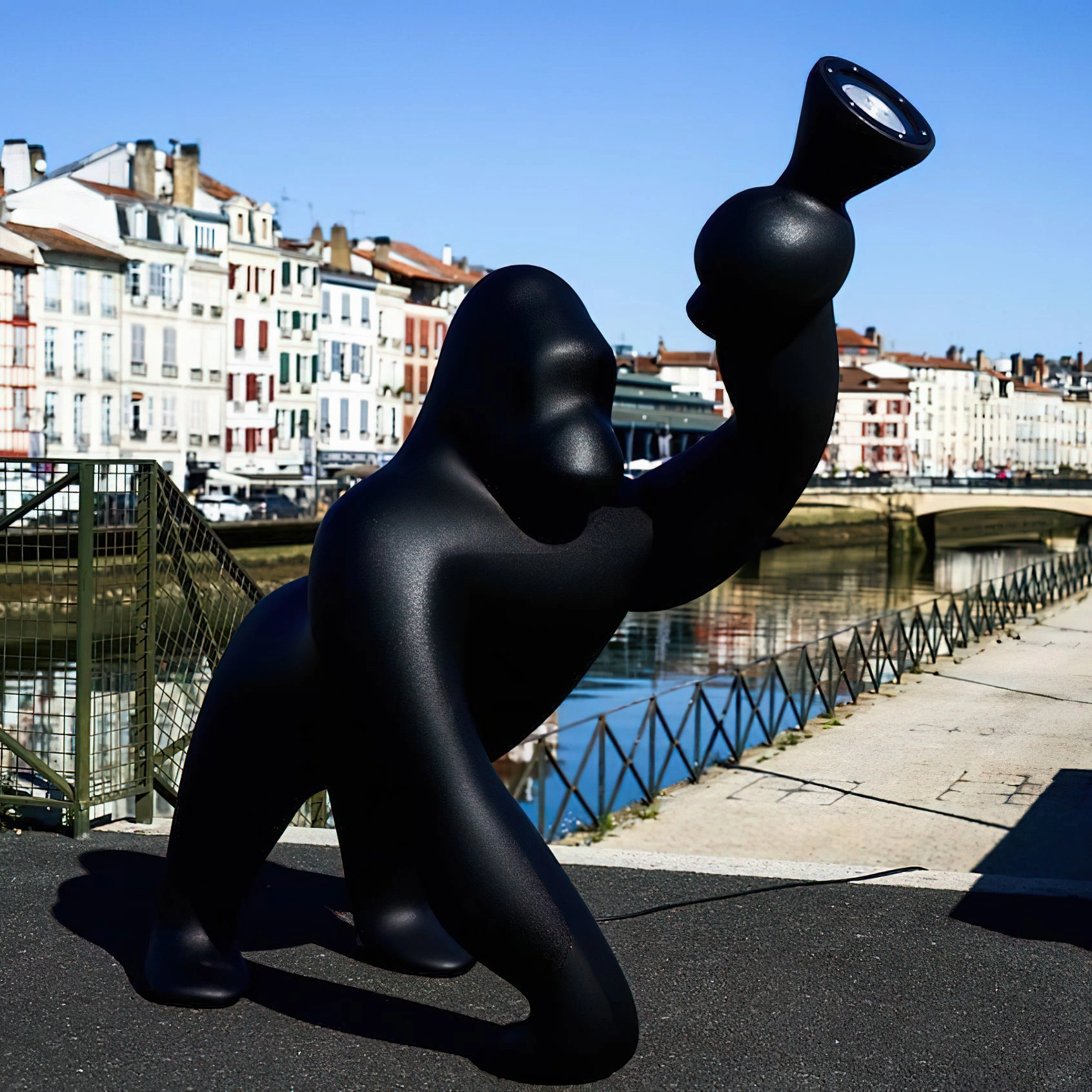 Kong Floor Lamp