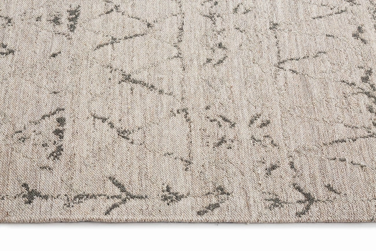 Kwame Tribal Pattern Flatweave Rug *NO RETURNS UNLESS FAULTY