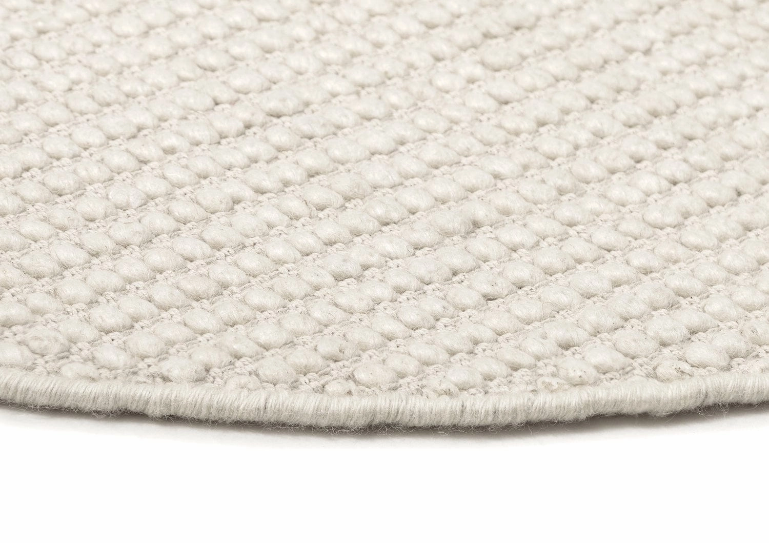 Larvic Ivory Chunky Wool Round Rug