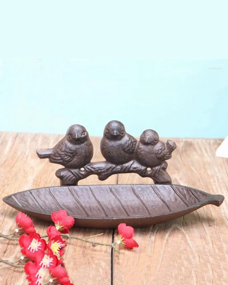 Leaf Perch Cast Iron Bird Feeder