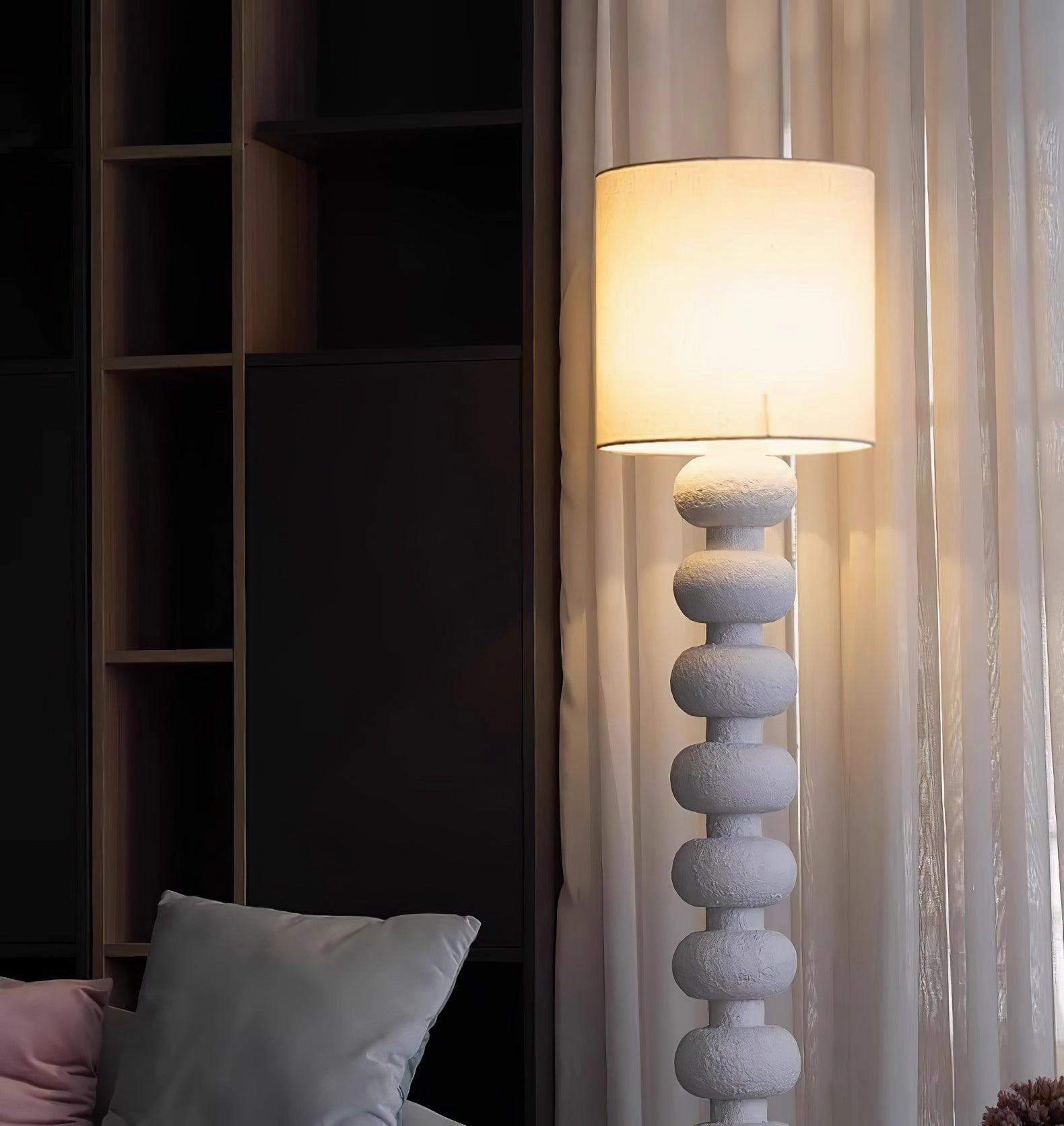 Leona Floor Lamp