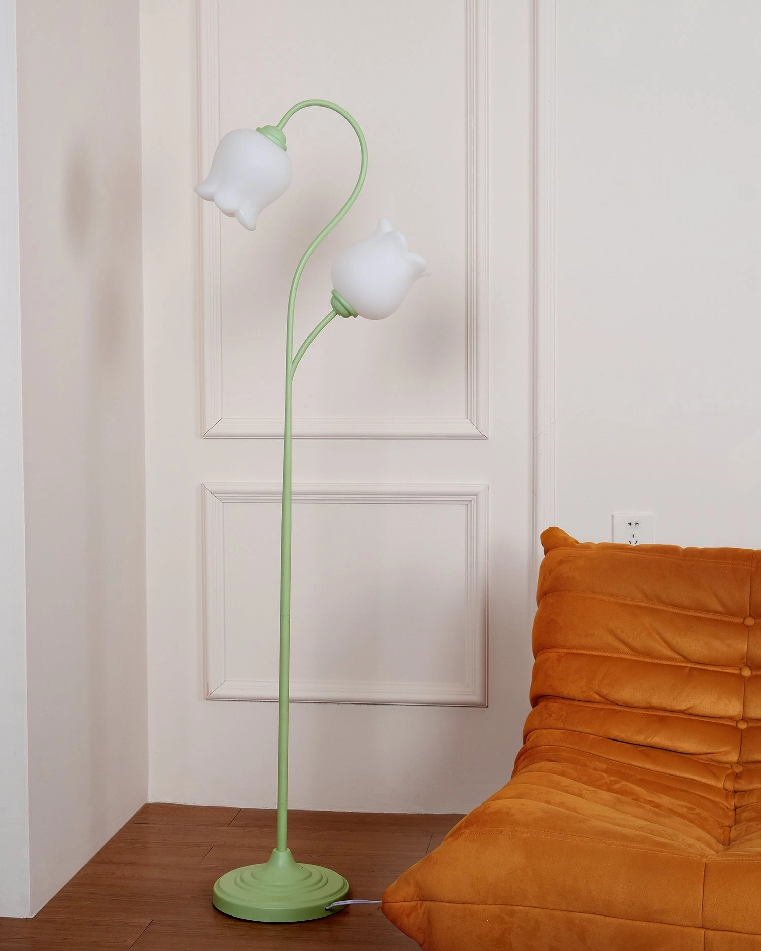 Lilium Floor Lamp