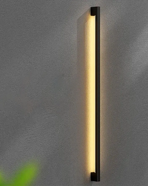 Linea Horizon Wall Light