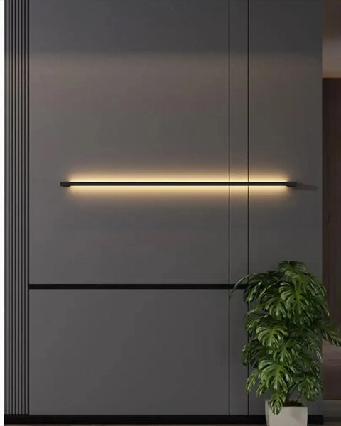 Linea Horizon Wall Light