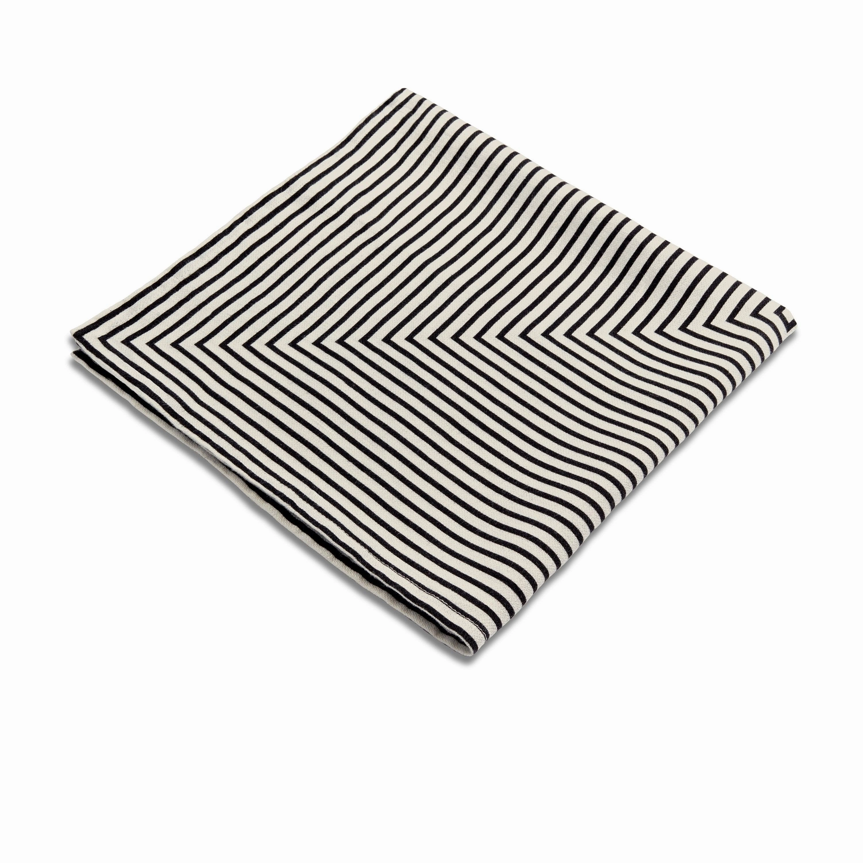 Linen Sateen Concorde Napkins - Black   Ecru (Set of 4)