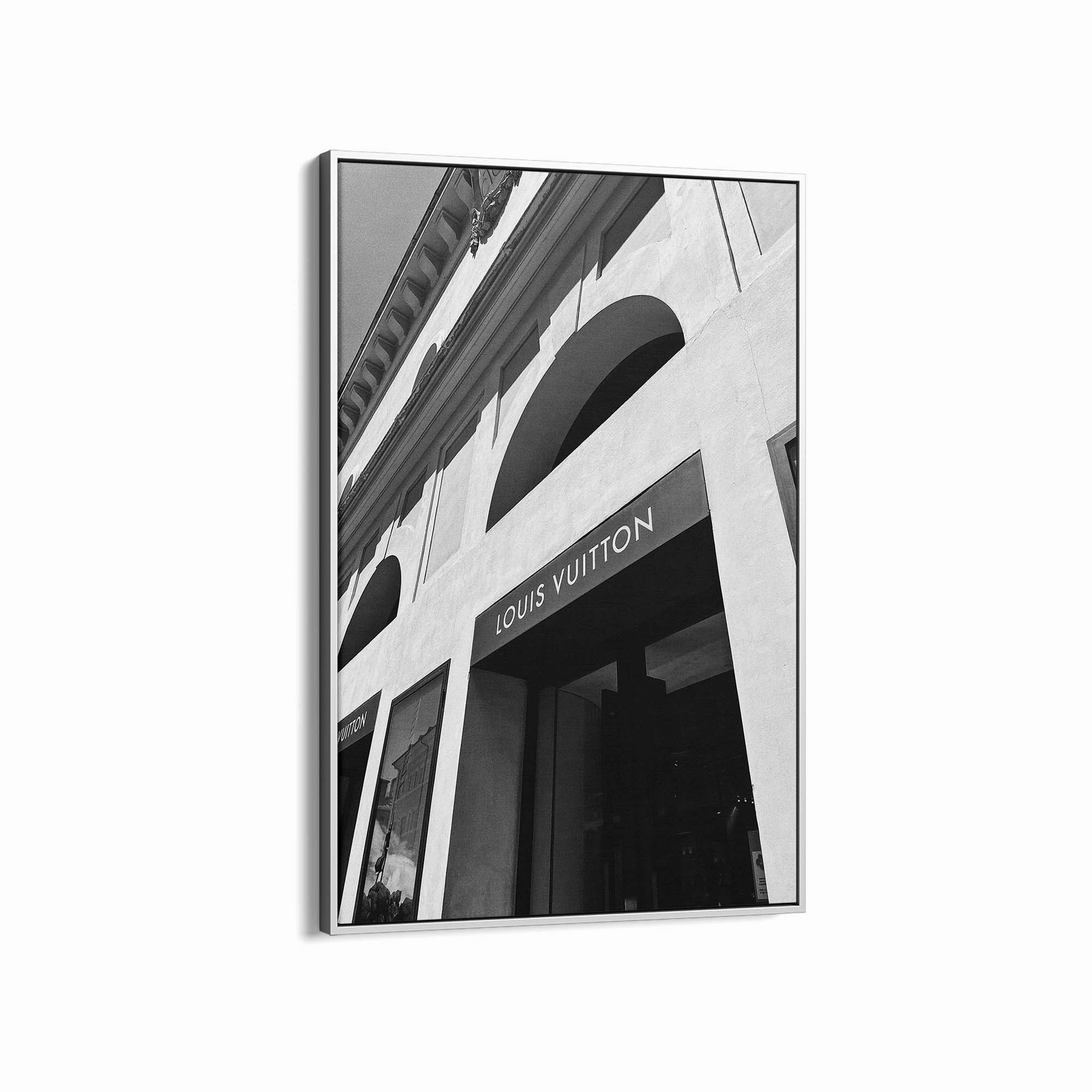 Louis Store