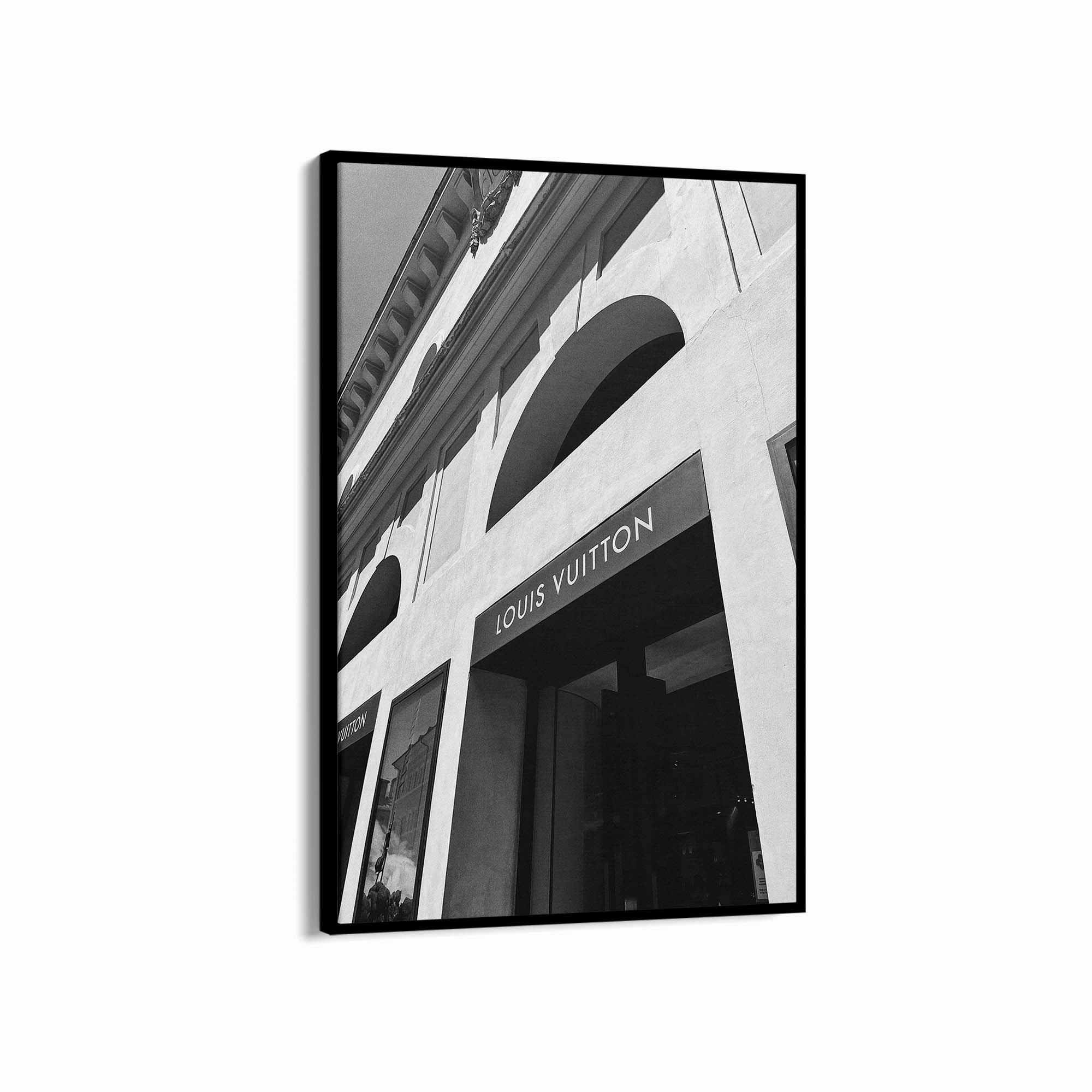 Louis Store