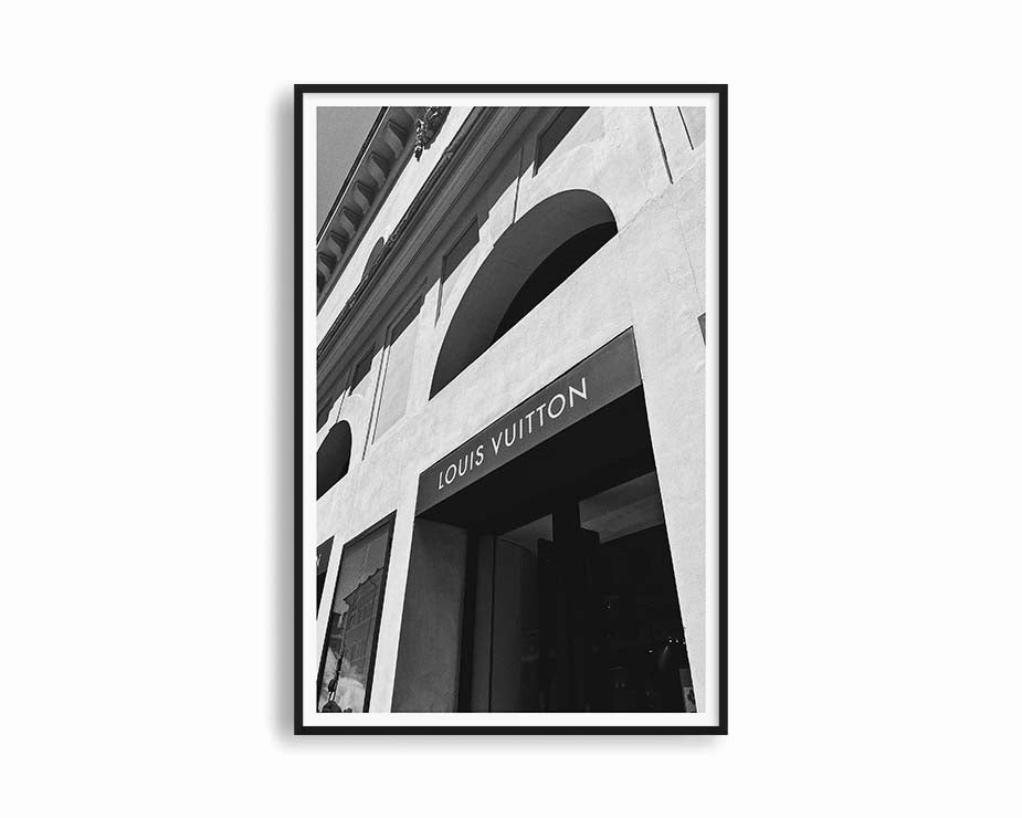 Louis Store