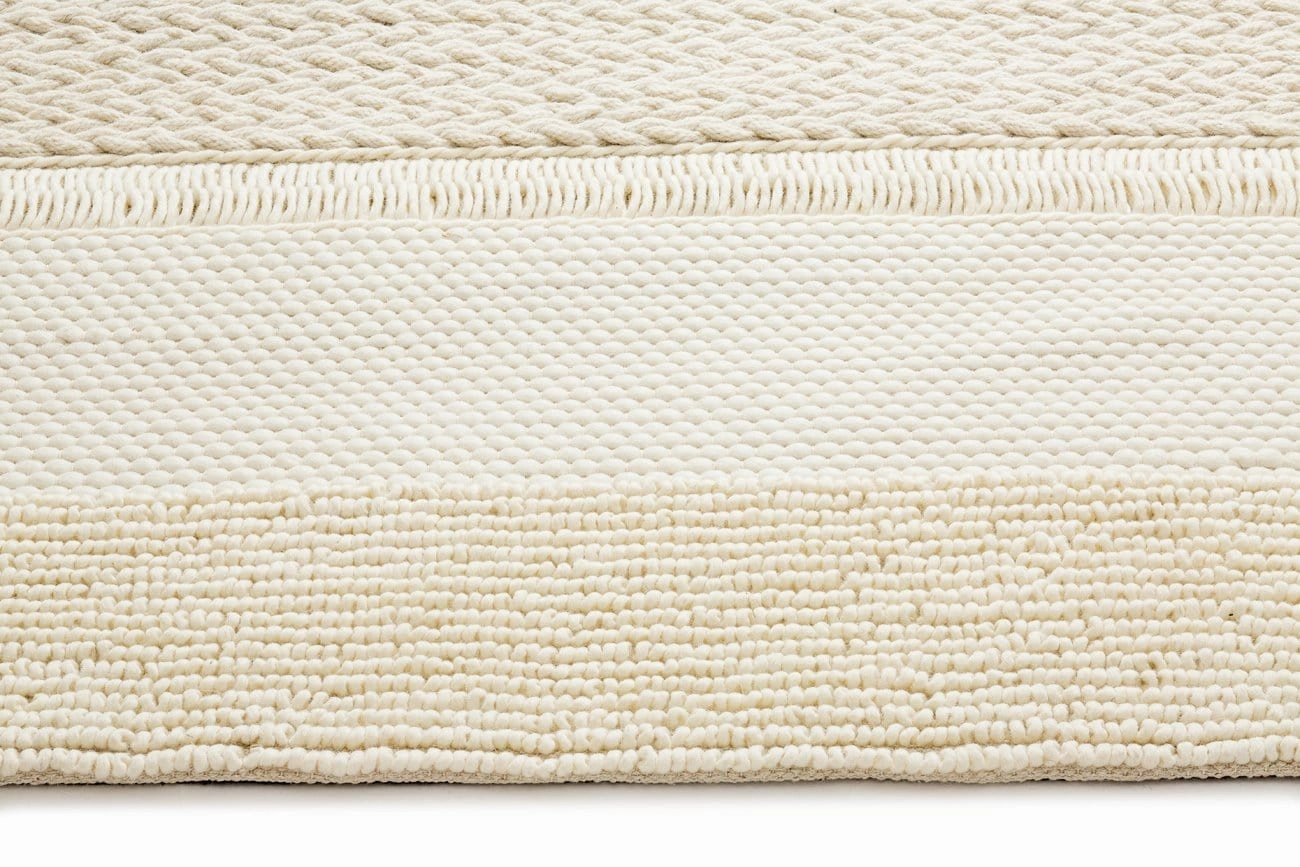 Lucia Ivory Wool Rug *NO RETURNS UNLESS FAULTY