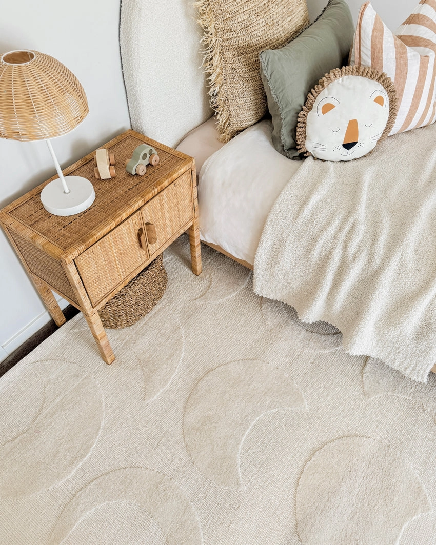 Lucy Beige Cream Half-Moon Pattern Rug *NO RETURNS UNLESS FAULTY