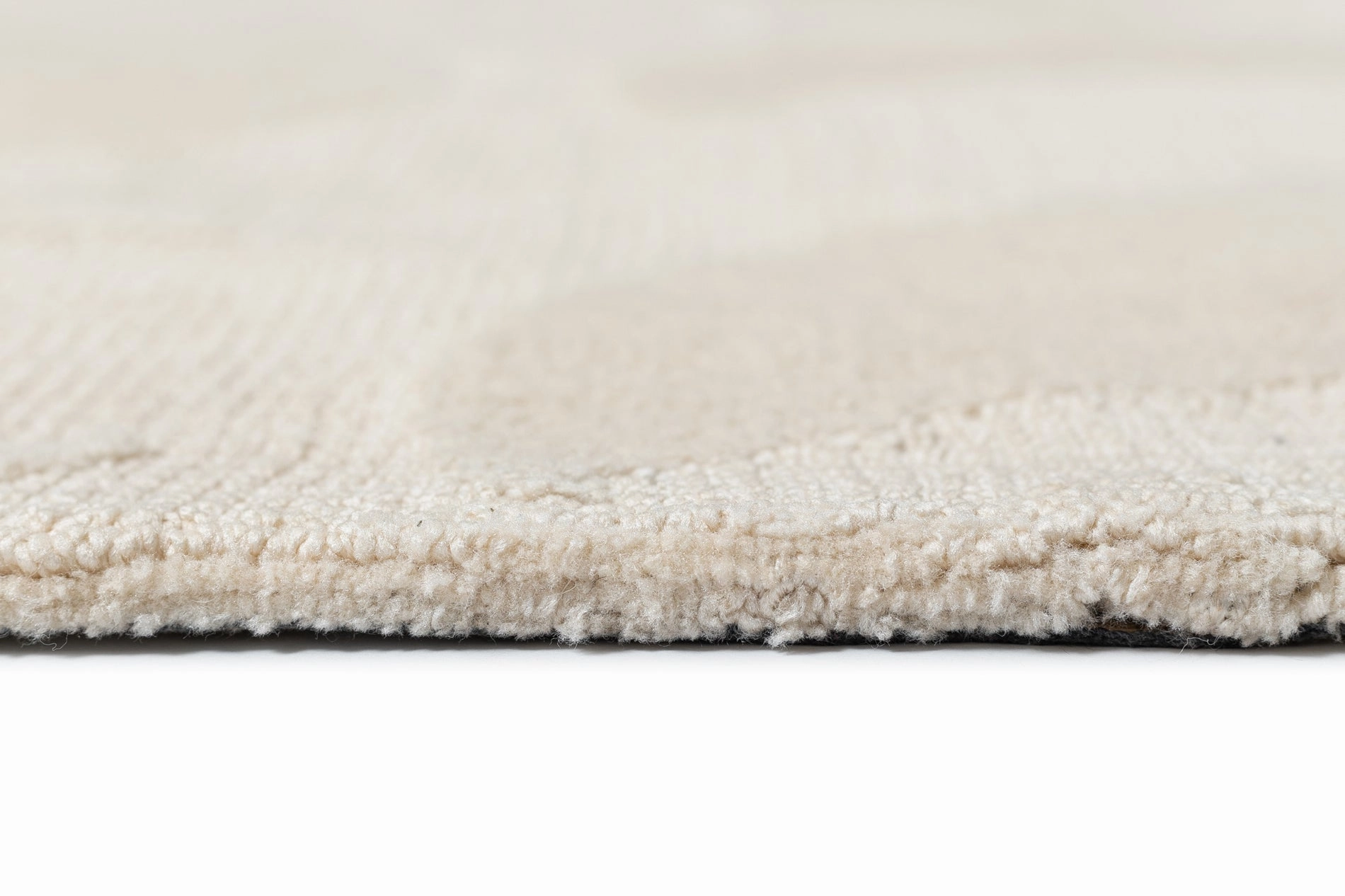 Lucy Beige Cream Half-Moon Pattern Rug *NO RETURNS UNLESS FAULTY
