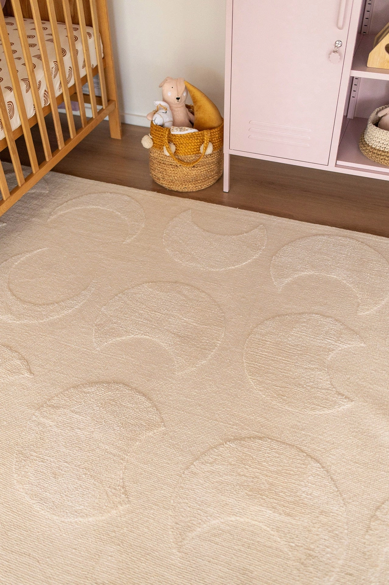 Lucy Beige Cream Half-Moon Pattern Rug *NO RETURNS UNLESS FAULTY