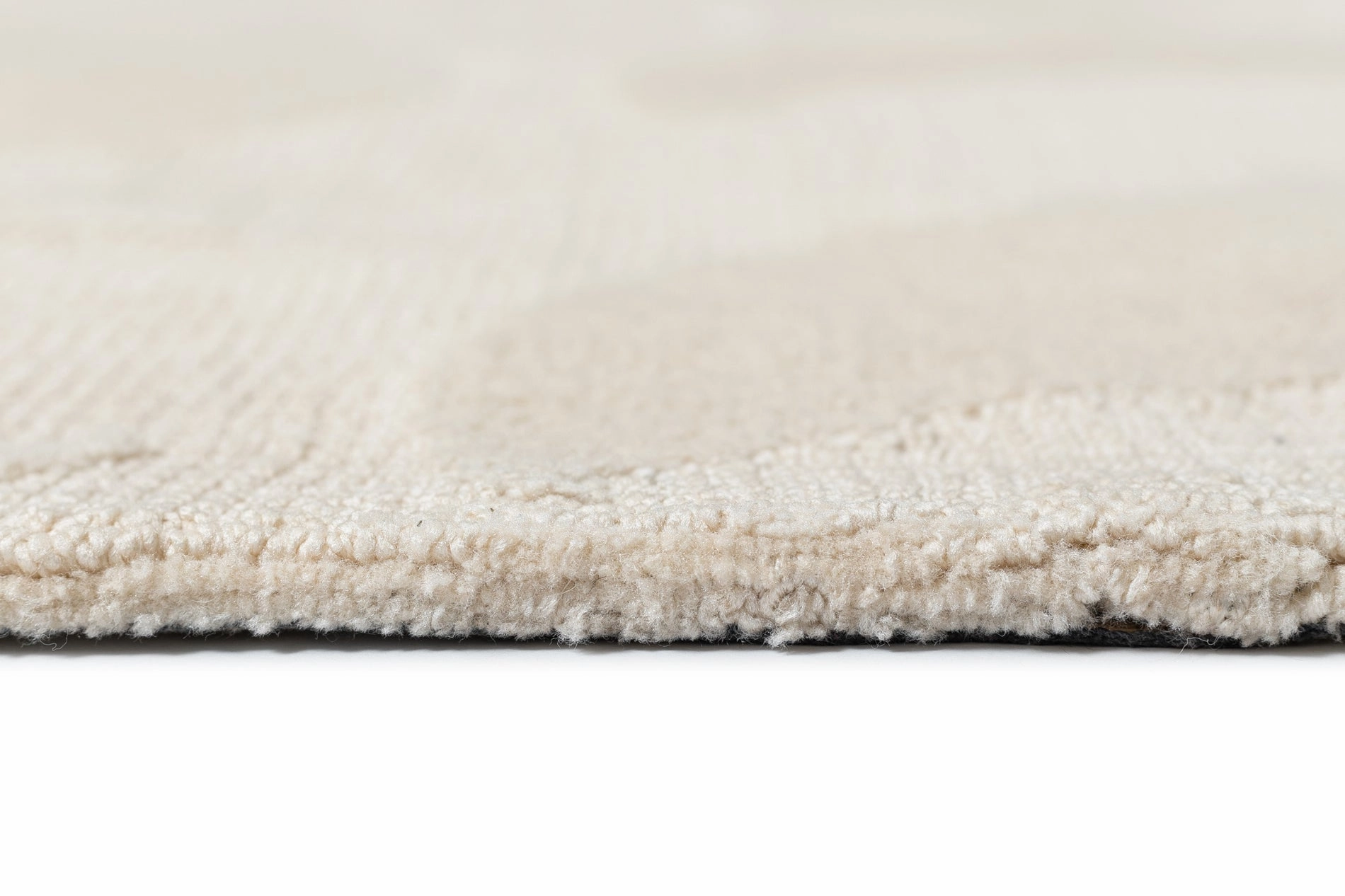 Lucy Beige Cream Half-Moon Pattern Rug *NO RETURNS UNLESS FAULTY
