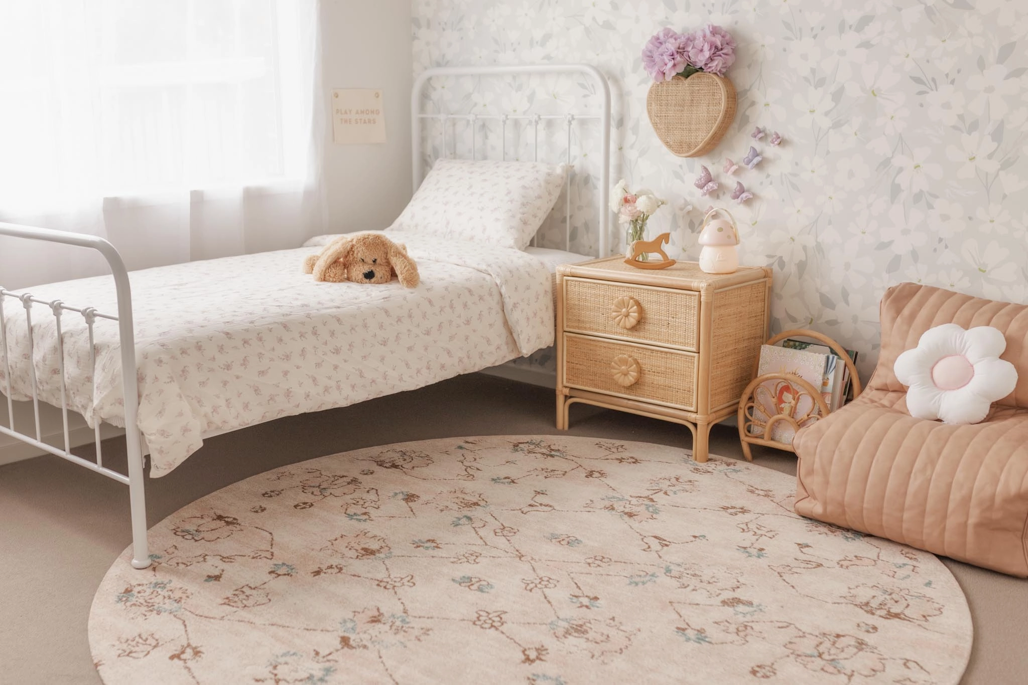 Luna Blue and Pink Floral Round Rug *NO RETURNS UNLESS FAULTY