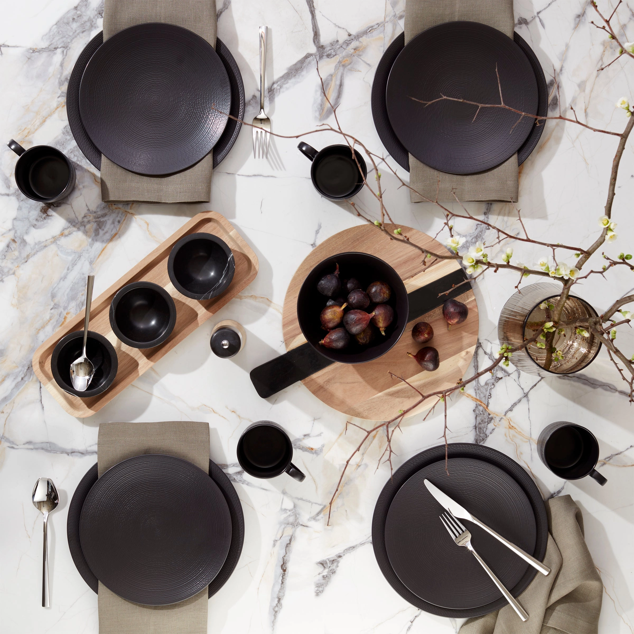 LX Collective Black Accent Plates - Set of 4