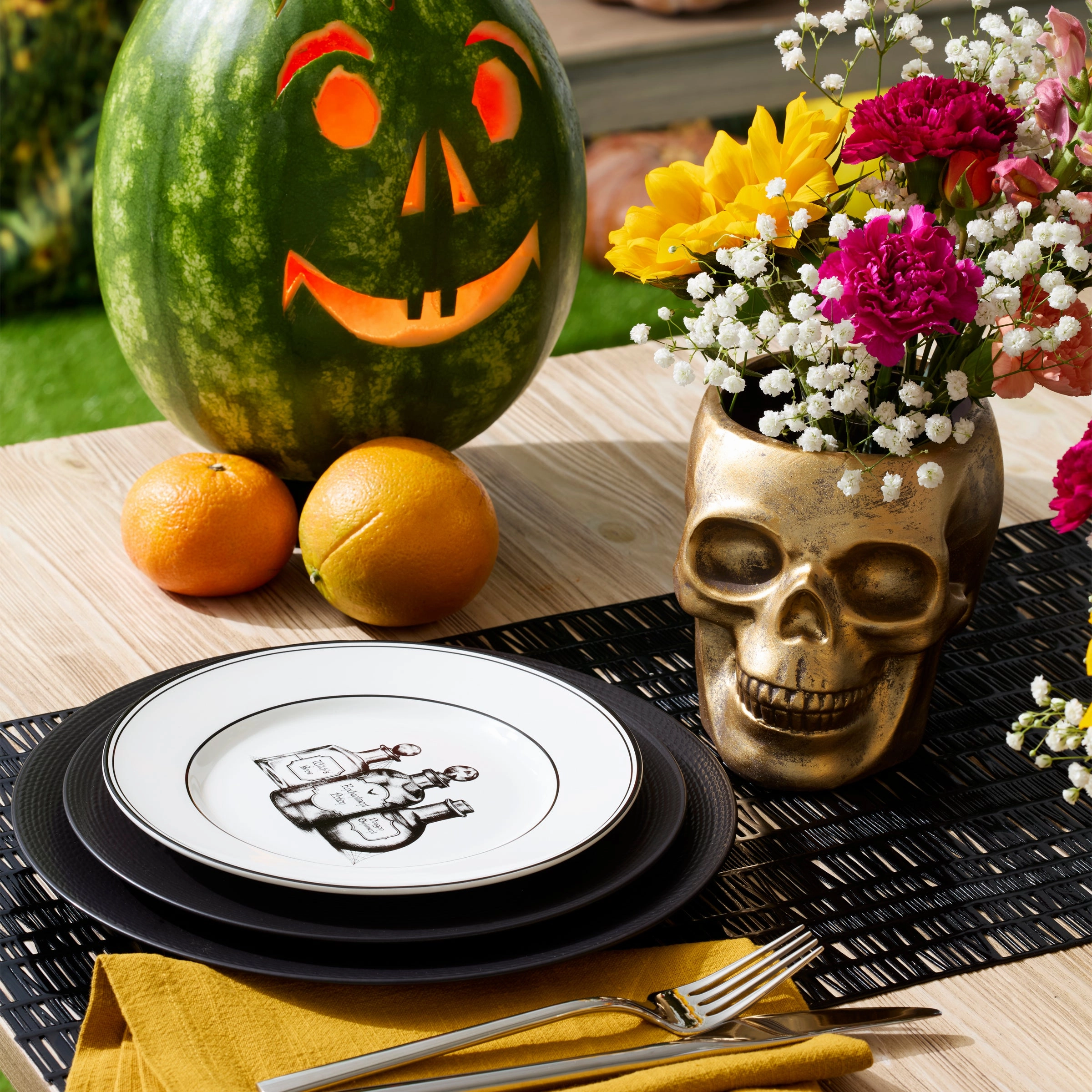 LX Collective Black Accent Plates - Set of 4