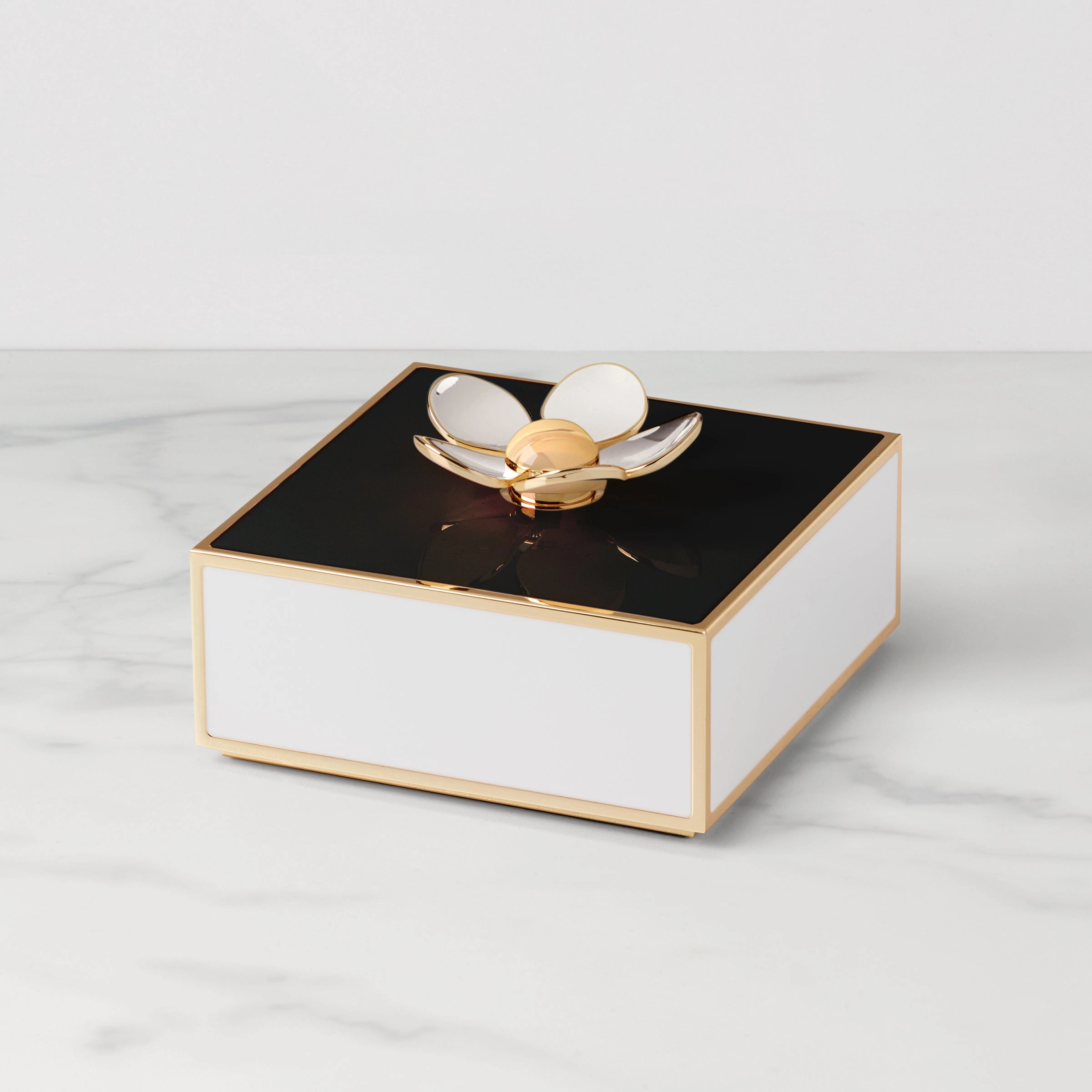 Make It Pop Floral Box - Black/Whitevalentine's day decorations ,valentine's centerpiece 