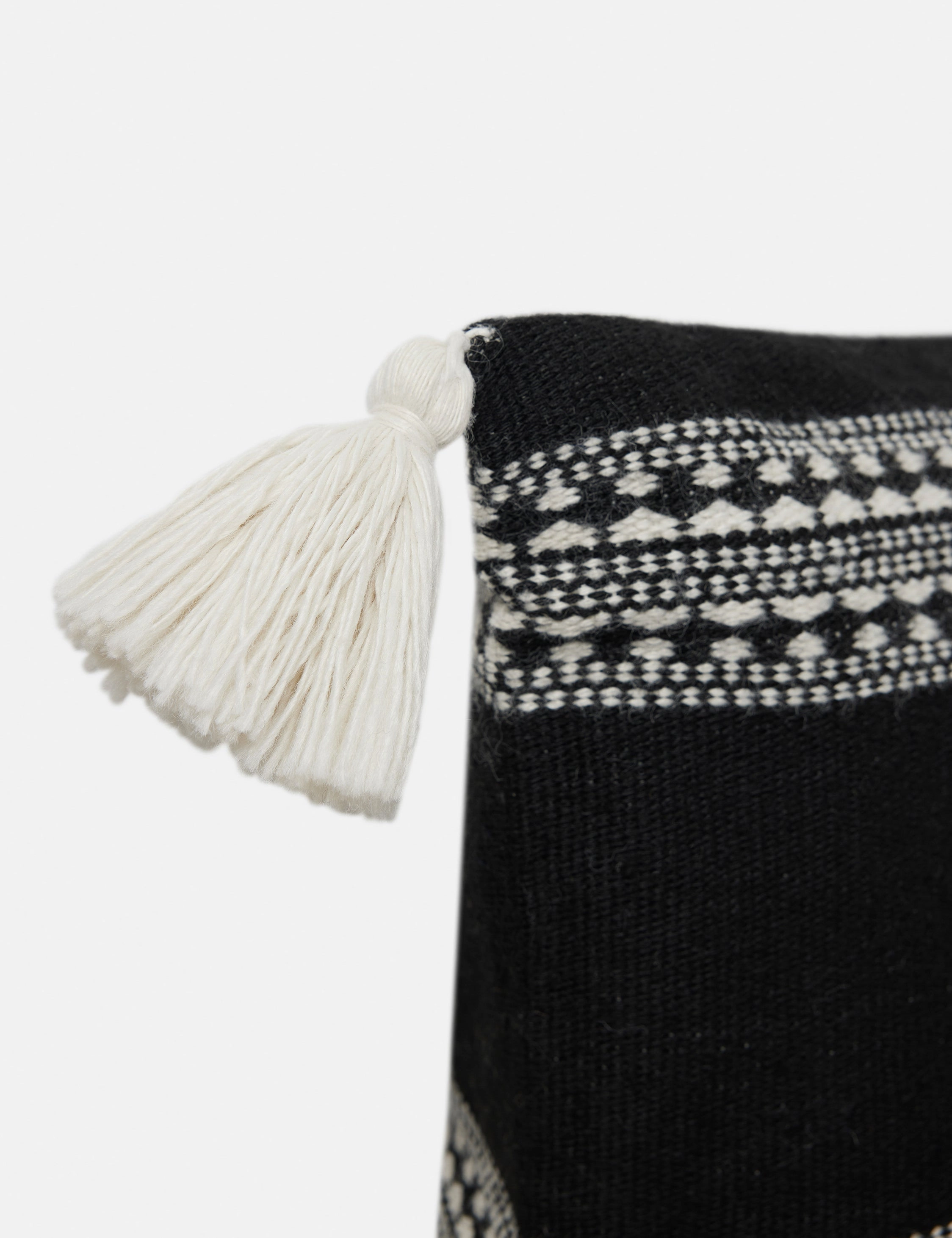 Marchesa Indoor / Outdoor Pillow