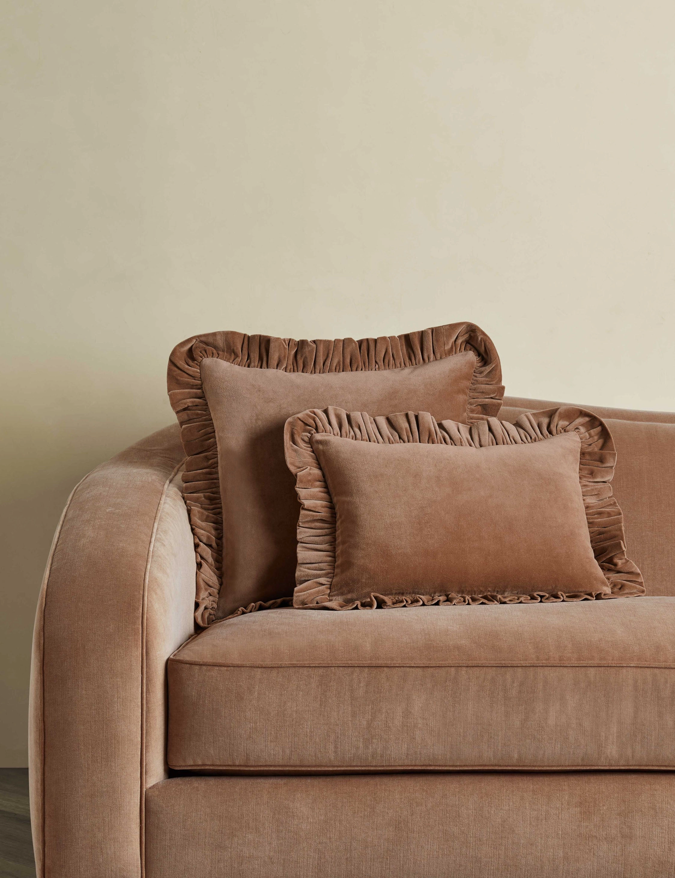 Mauree Velvet Pillow