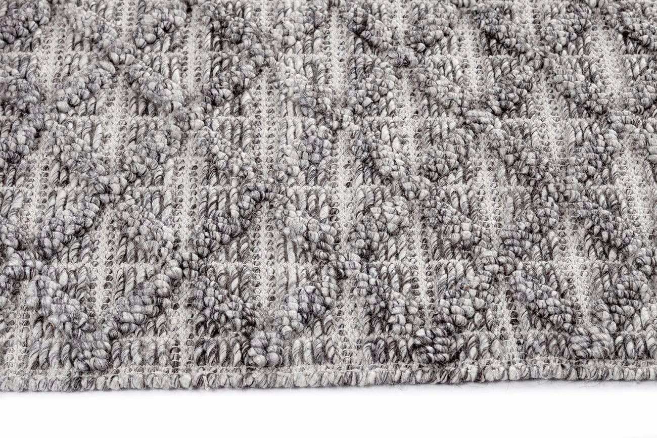 Mia Grey Lattice Wool Rug *NO RETURNS UNLESS FAULTY