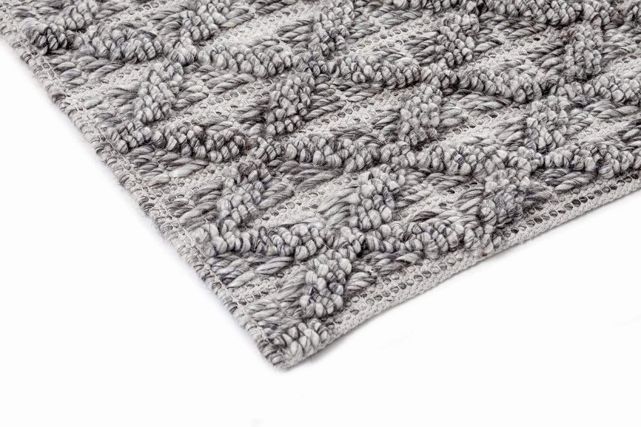 Mia Grey Lattice Wool Rug *NO RETURNS UNLESS FAULTY