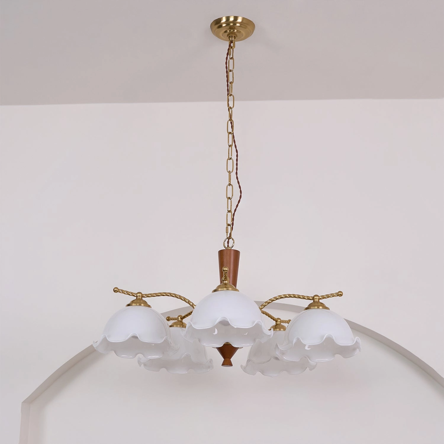 Milky Flower Chandelier
