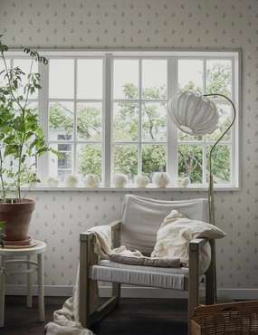 Mimi Wallpaper by Scalamandrenordic style wall decor