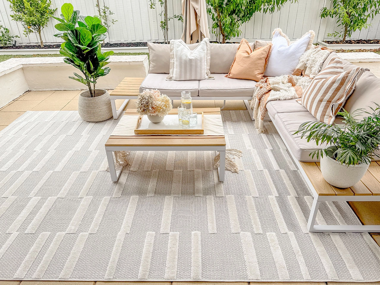 Miran Ivory Cream Striped Indoor Outdoor Rug *NO RETURNS UNLESS FAULTY