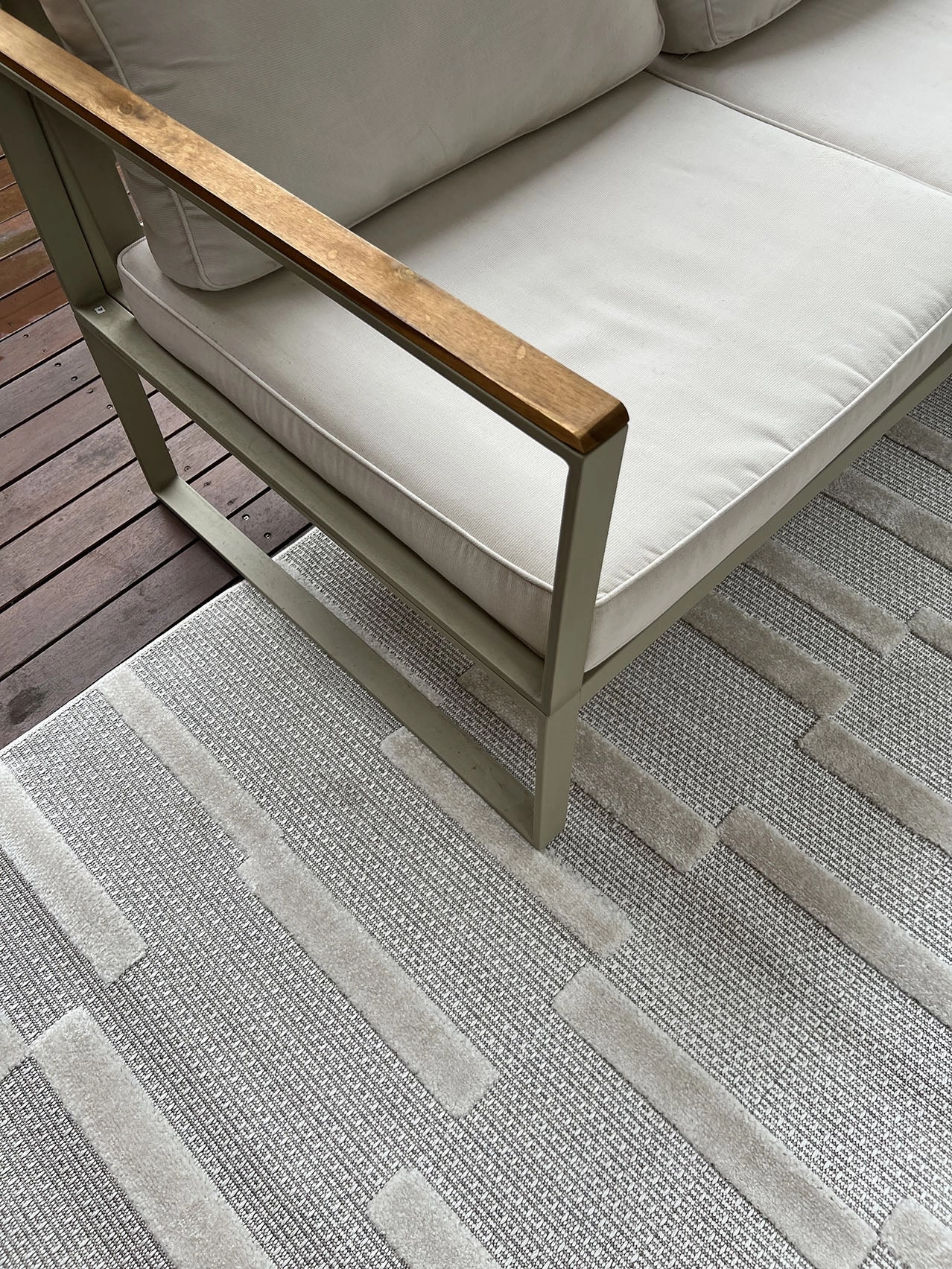 Miran Ivory Cream Striped Indoor Outdoor Rug *NO RETURNS UNLESS FAULTY