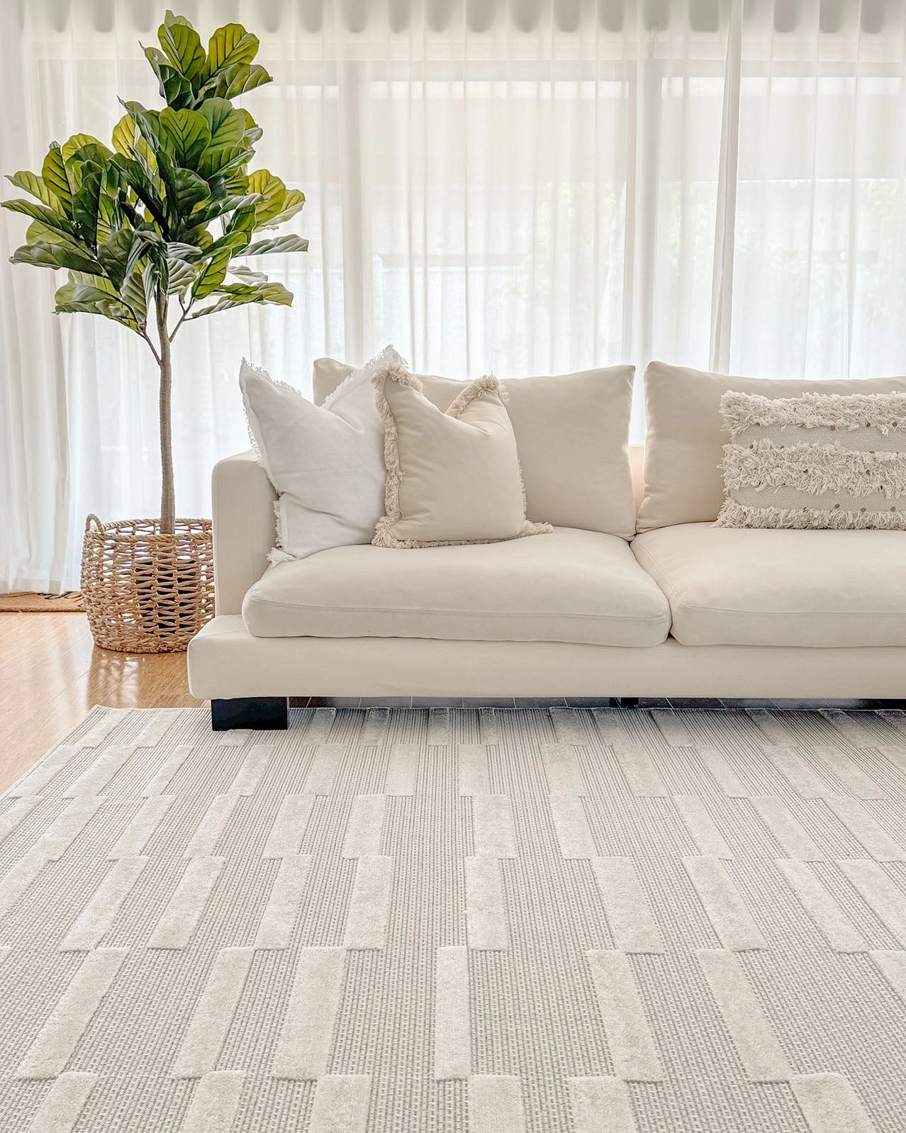 Miran Ivory Cream Striped Indoor Outdoor Rug *NO RETURNS UNLESS FAULTY