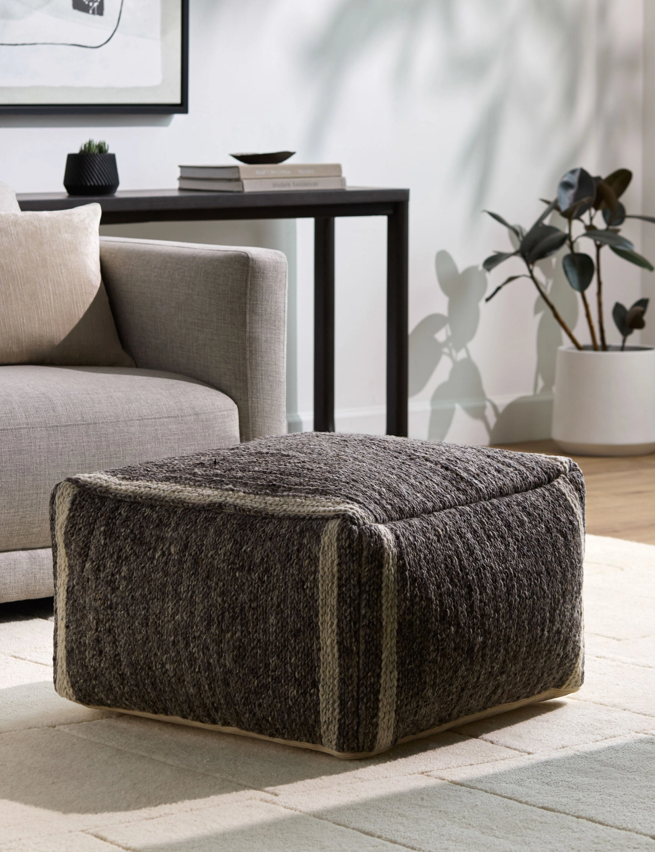 Morgi Pouf