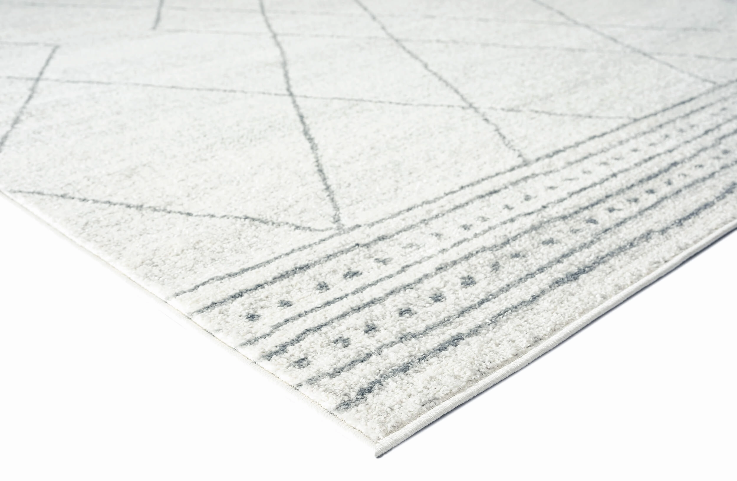 Naroa Grey and Ivory Diamond Tribal Rug