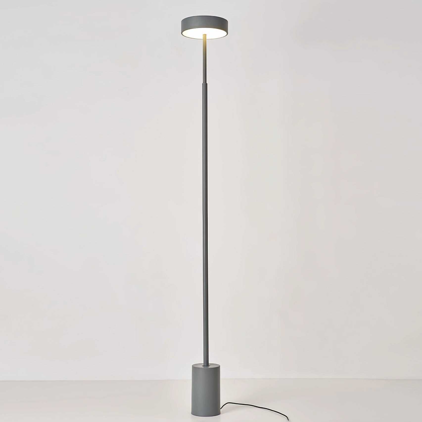 Naya Rotatable Floor Lamp